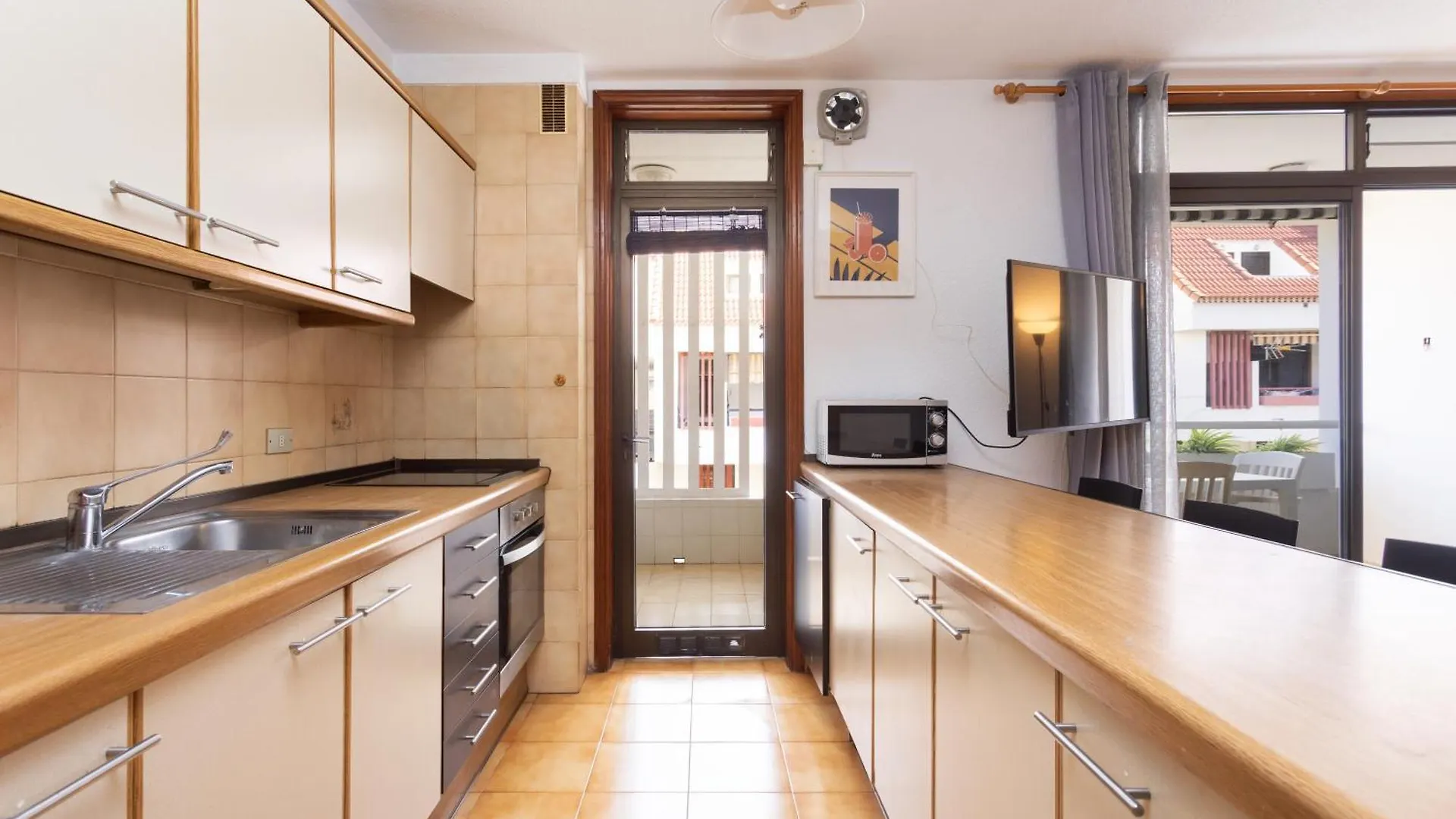 דירה ארונה Home2Book Comfy Flat Las Americas, Pool & Terrace